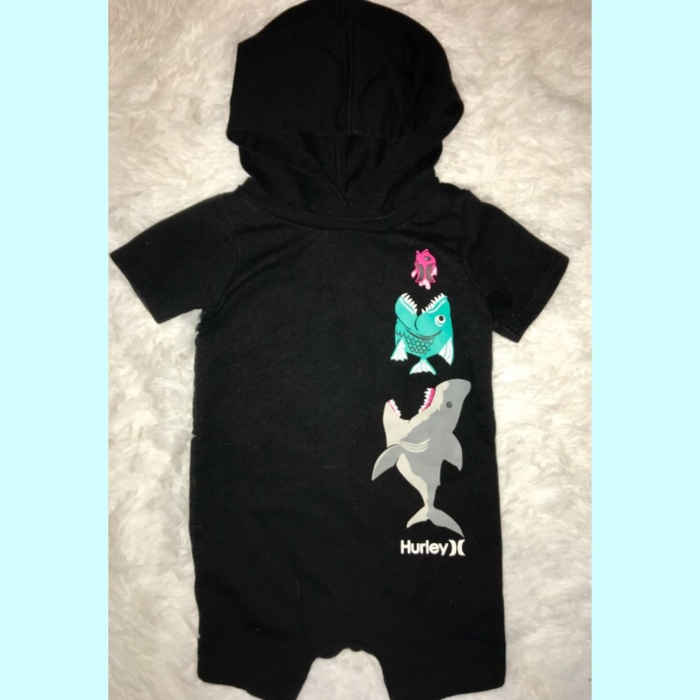 NWOT Hurly 6-9 month boys romper